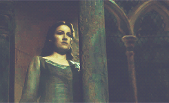 http://www.harry-potter.net.pl/images/articles/helena_ravenclaw3.gif