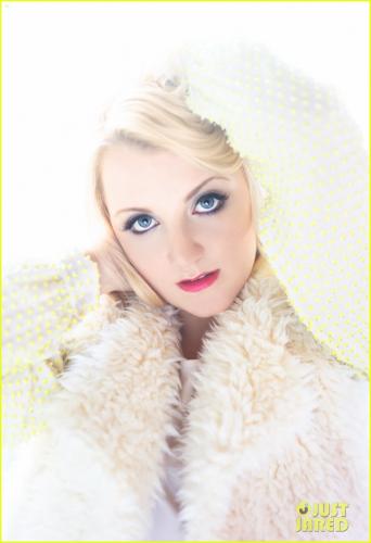 2012-justjared_shoot4.jpg