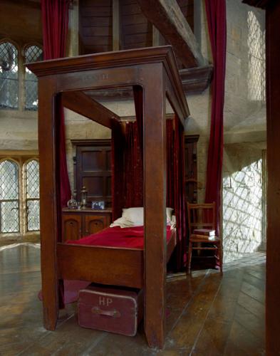 x_sets_gryf_bed.jpg