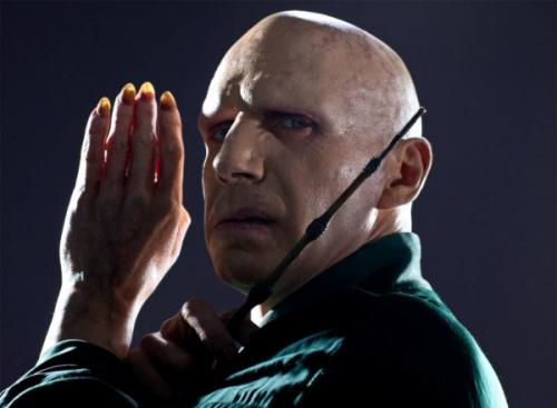 normal_hp7_2_promo_voldemort.jpg