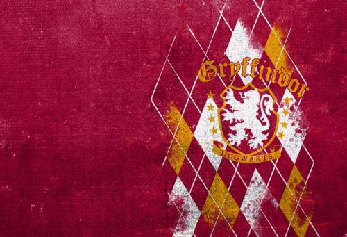 harry-potter-gryffindor-hogwarts-1504022-1600x1089.jpg