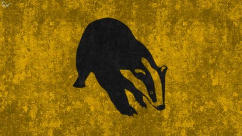 hogwarts_house_wallpaper_hufflepuff_by_theladyavatar-d5eydf3.jpg