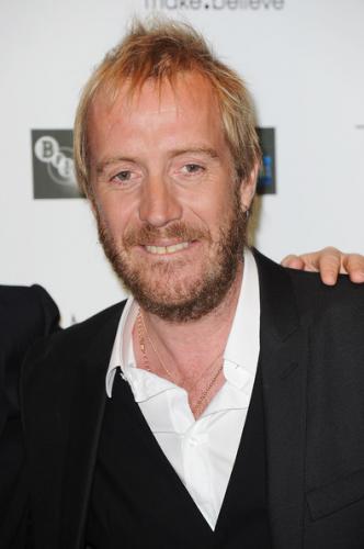 rhysifansanonymouspremiere55thbfilondonpzhobbg-kw2l.jpg