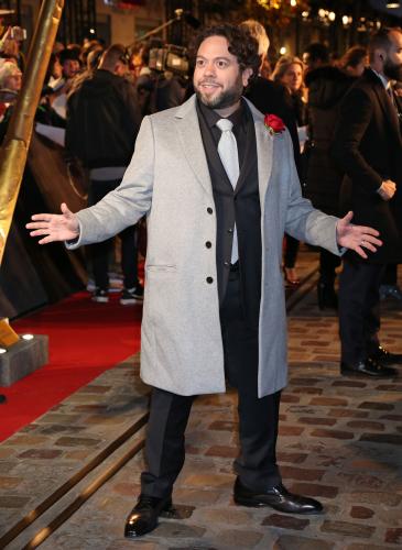 cast-of-fantastic-beasts-the-crimes-of-grindelwald-attends-premiere-in-paris_5_1.jpg