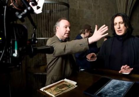 behind-the-scenes-of-harry-potter-alan-rickman-rip-severus-snape-16080817-471-330.jpg
