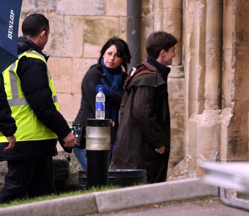 movies_hbp_filming_gloucestercathedral_29.jpg
