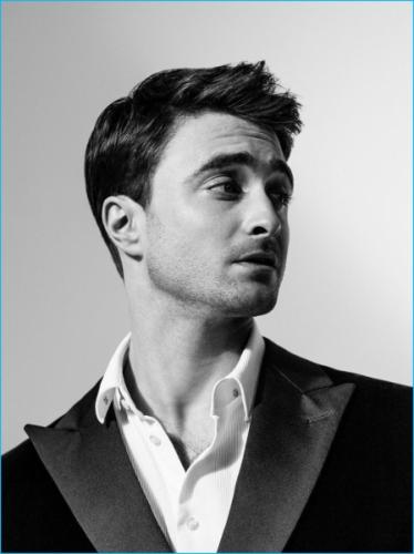 normal_daniel-radcliffe-2016-photo-shoot-lofficiel-hommes-netherlands-002.jpg